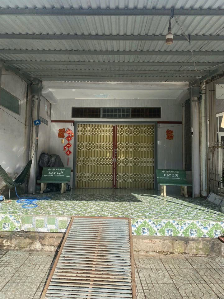 Nhà mặt tiền đường Phạm Ngũ Lão, Long Đức, 95m² - Cơ hội đầu tư hấp dẫn!