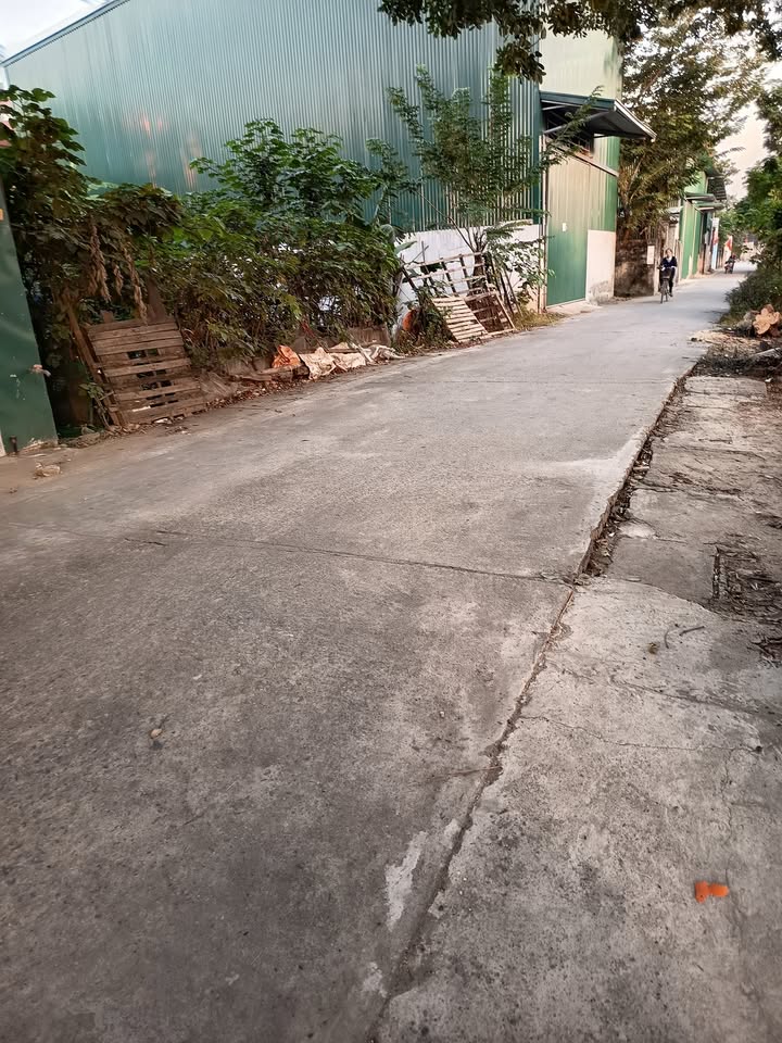 Đất Ngọc Hồi 30m² giá 2 tỷ - Đường thông xe tải, gần KĐT Đại Áng!