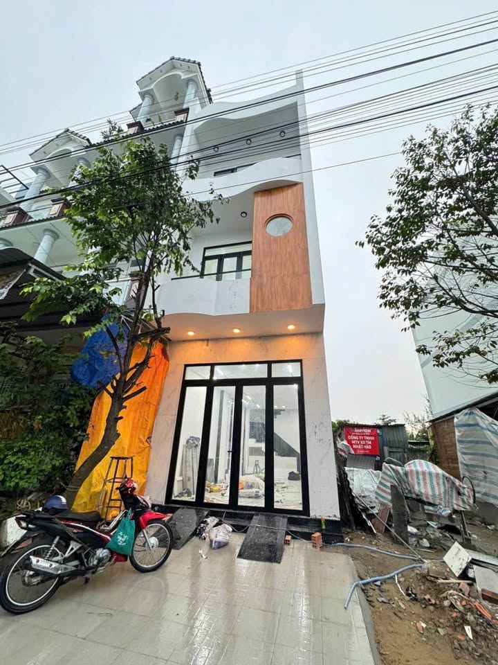 Nhà phố Trần Minh Sơn, Cần Thơ 64m² giá 6.6 tỷ - Hoàn thiện nội thất cao cấp!