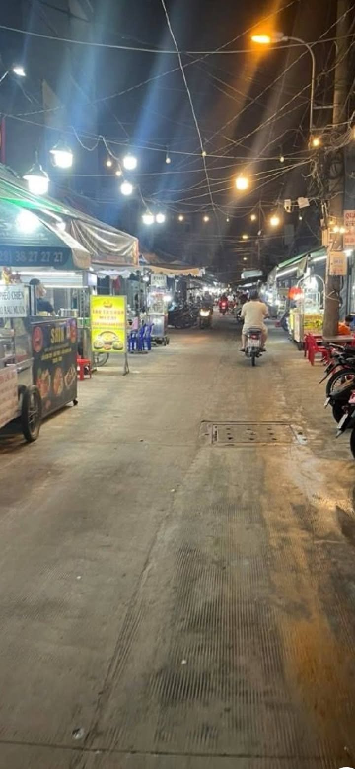 Nhà riêng Đoàn Văn Bơ, Q4, 55m² giá chỉ 5 tỷ - Đầu tư sinh lời ngay!