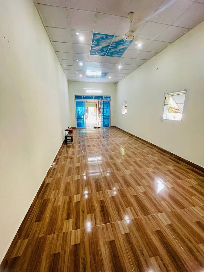 Nhà Mặt Tiền Phường Long Anh 136m² giá 2.55 tỷ - Vị trí kinh doanh đắc địa!