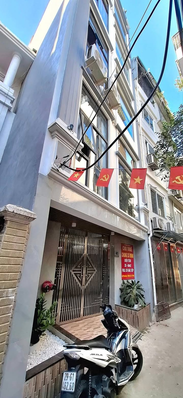 Căn hộ dịch vụ 7 tầng Lạc Long Quân 93m² giá 27.5 tỷ - Đầu tư sinh lời cao!