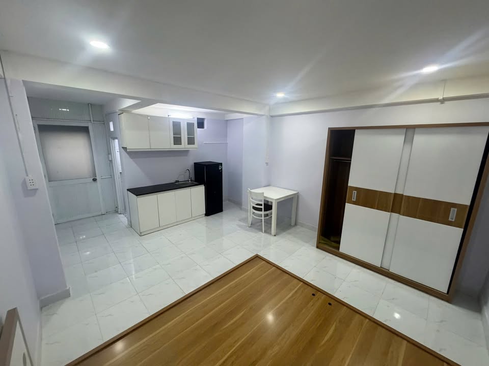 Phòng trọ cho thuê tại Đường Cách Mạng Tháng 8, Quận 10 - Nội thất đầy đủ, giá thỏa thuận!