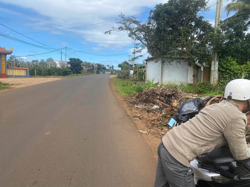 Đất liền kề mặt tiền đường Eató Krông Năng 570m² giá 6.84 tỷ - Đầu tư sinh lời ngay!