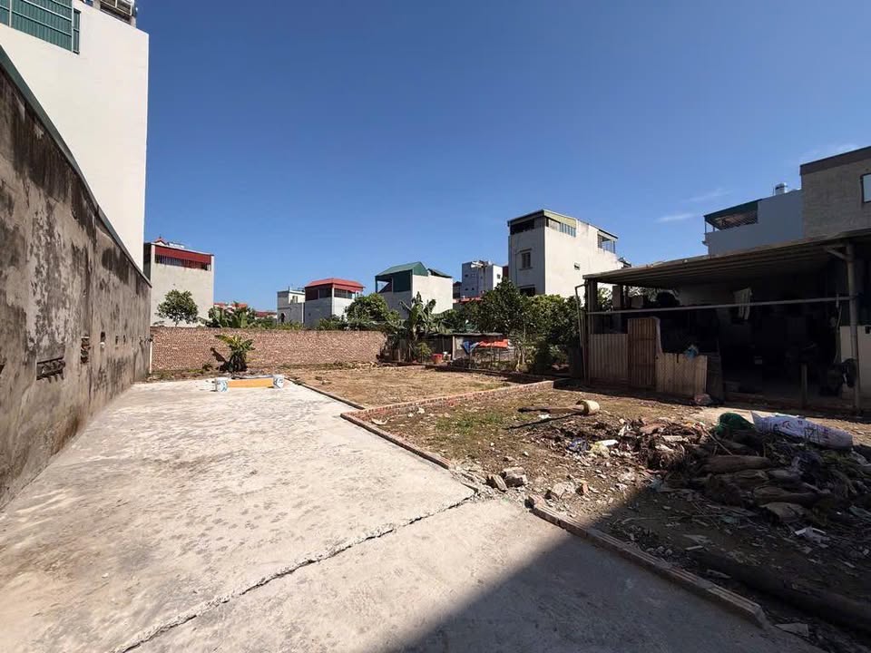 Đất Phúc Lợi Long Biên 60m² giá 6 tỷ - Mặt tiền rộng, sẵn sàng xây dựng!