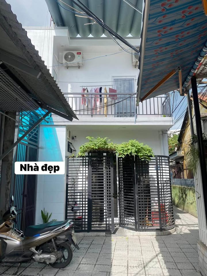 Nhà 2 Tầng Đường Cù Chính Lan, Thanh Khê, Đà Nẵng 40m² giá 3.25 tỷ - Gần chợ Thanh Khê, thông thoáng!