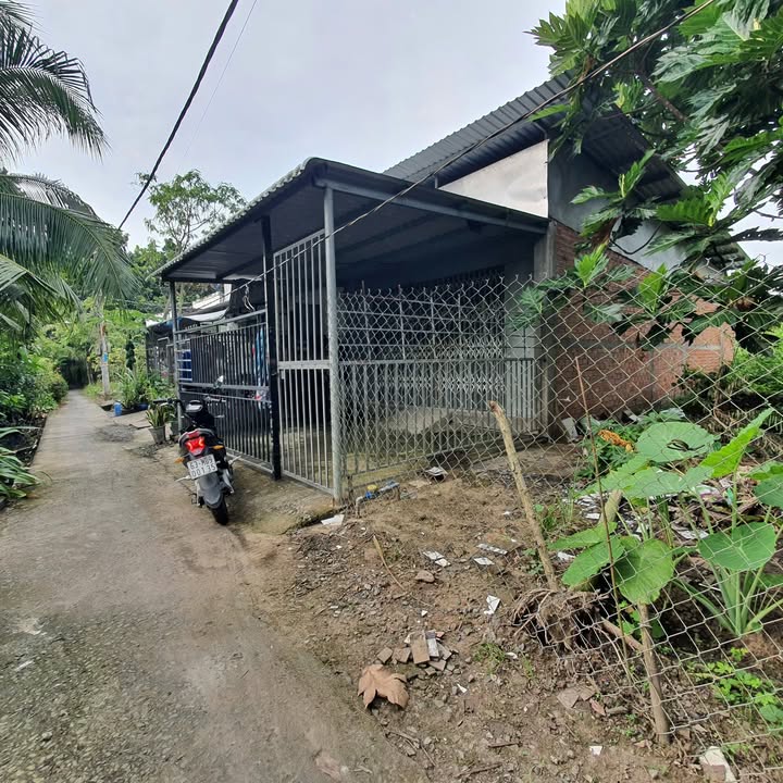 Nhà cho thuê tại Mỹ Phong, Tiền Giang 80m² giá chỉ 1.8 triệu - Sẵn sàng vào ở!