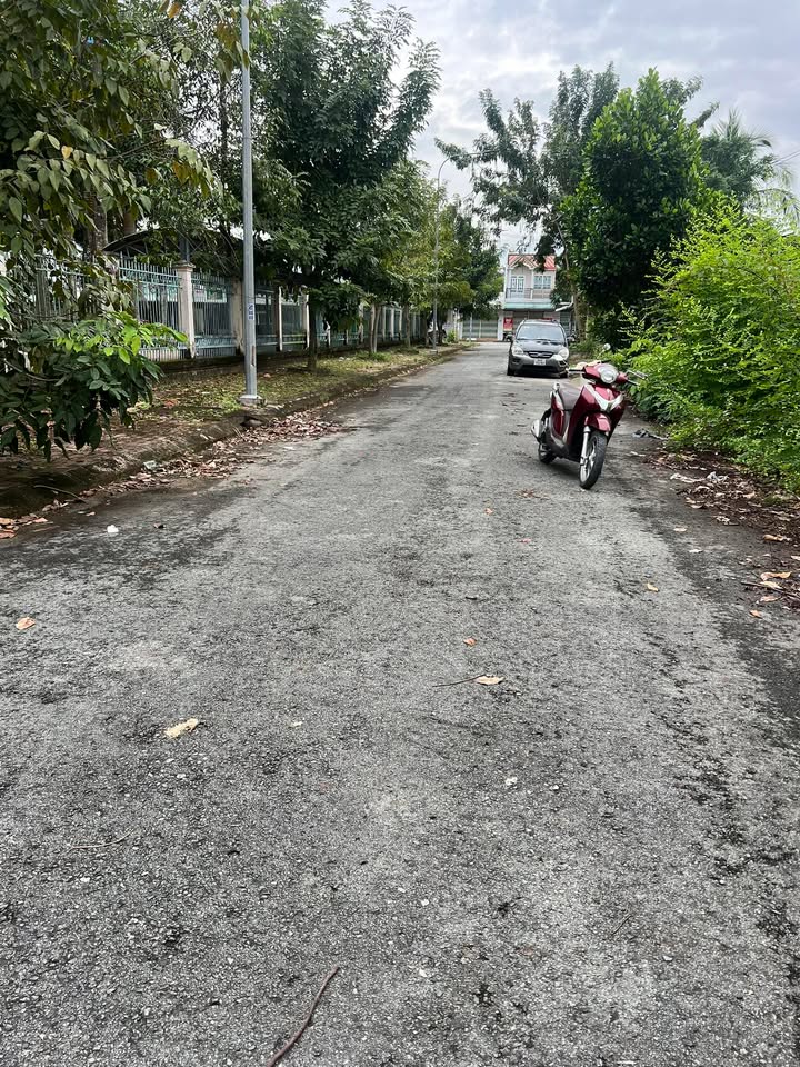 Đất nền xã Tân Quới, Vĩnh Long 130m² giá 900 triệu - Pháp lý rõ ràng, gần trung tâm!