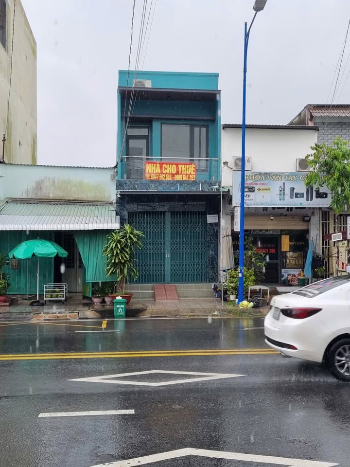 Nhà cho thuê mặt tiền Hoàng Quốc Việt 96m² giá 10 triệu - Phù hợp làm văn phòng, kinh doanh