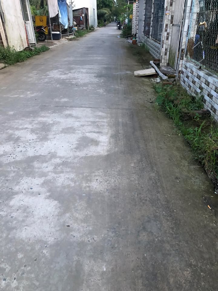 Đất nền Long Tuyền, Bình Thủy 218m² giá chỉ 1.8 tỷ - Cơ hội đầu tư tuyệt vời!