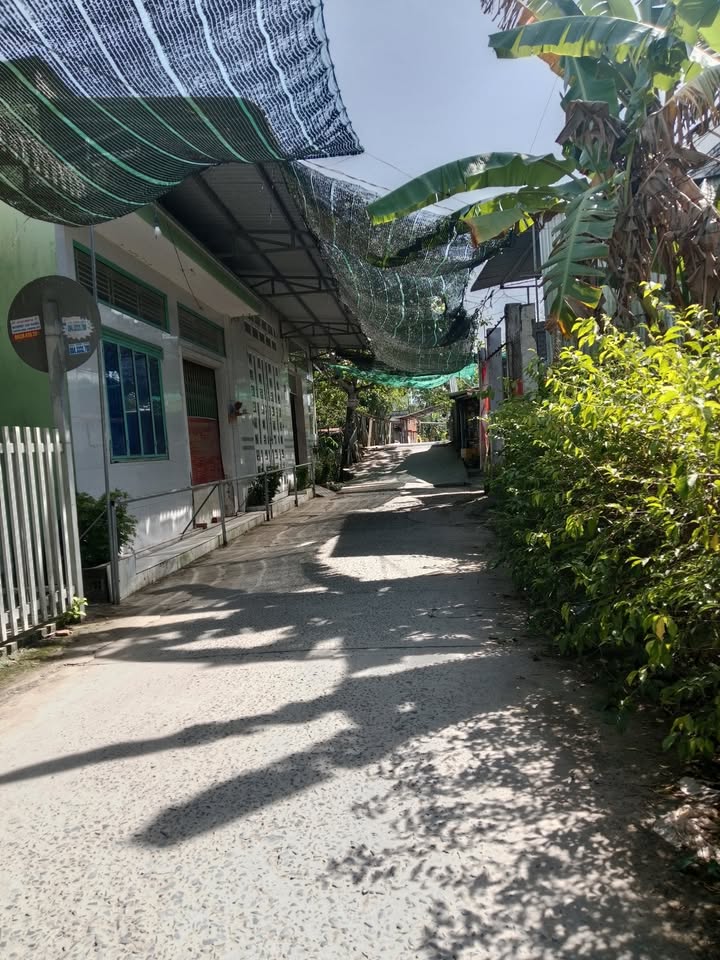 Đất nền Ba Láng, Cái Răng, Cần Thơ 90m² giá 950 triệu - Tiện kinh doanh ngay mặt tiền!