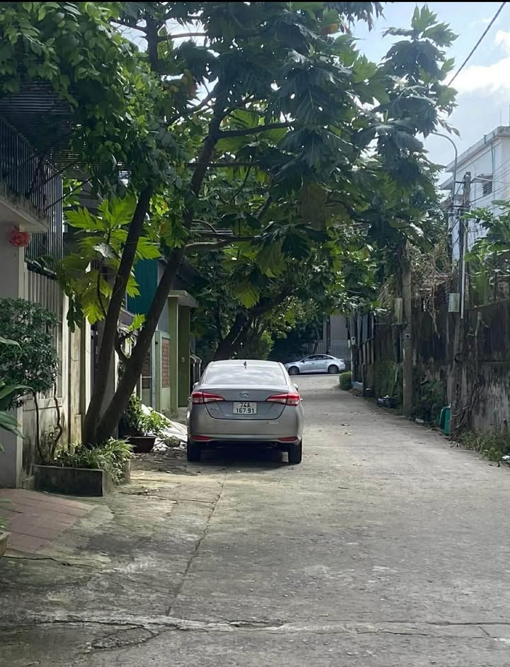 Nhà riêng đường Nguyễn Huệ, Đông Hà 70.4m² chỉ 600 triệu - Cơ hội đầu tư tuyệt vời!