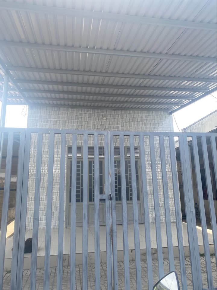 Nhà bán Phú Mỹ 420m² giá 2.3 tỷ - Chính chủ, gần khu dân cư sầm uất!