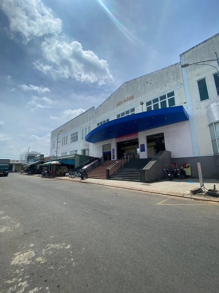 Đất nền khu phân lô Cửa Đông Chợ Mới Ba Tri 380m² giá 5 tỷ - Đầu tư sinh lời ngay!