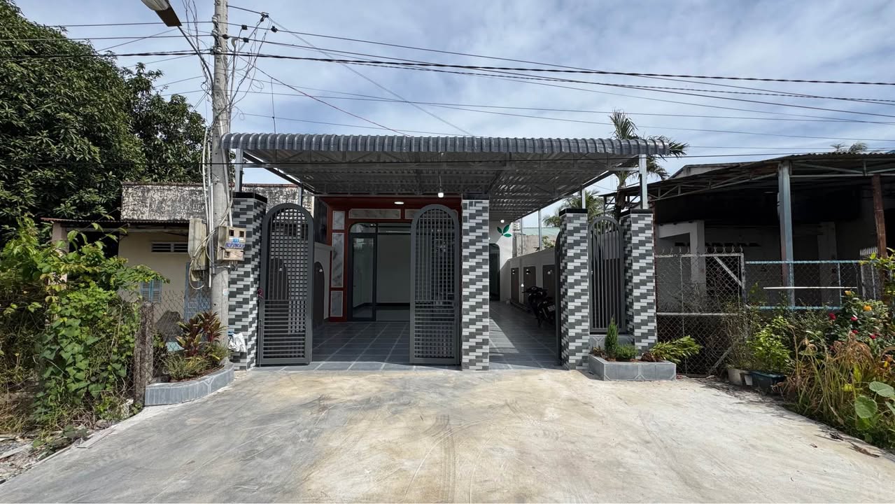 Nhà đẹp nở hậu tại Phường Long Hoa, Tây Ninh, 114m² chỉ 1.589 tỷ - Phong thủy tốt!