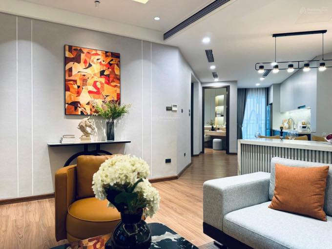 Căn hộ 2 phòng ngủ 2 vệ sinh Toà 17T Hoàng Đạo Thúy 116m² - Nội thất sang trọng, chỉ việc vào ở!