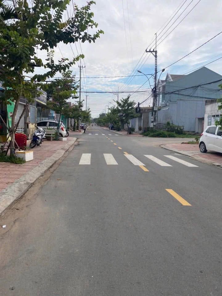 Đất thổ cư Huỳnh Đăng Thơ, Quang Trung 211m² giá 1.3 tỷ - Cơ hội đầu tư hấp dẫn!