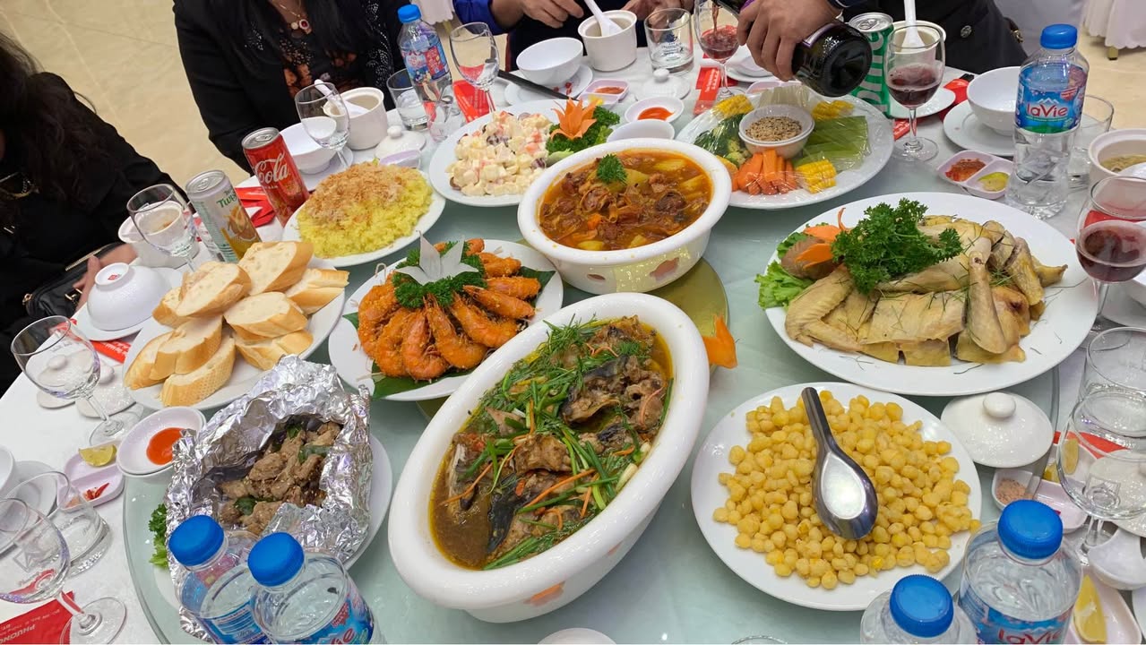 Nhà 3 tầng Phường Phan Đình Phùng 252m² giá 12 tỷ - Để lại toàn bộ nội thất