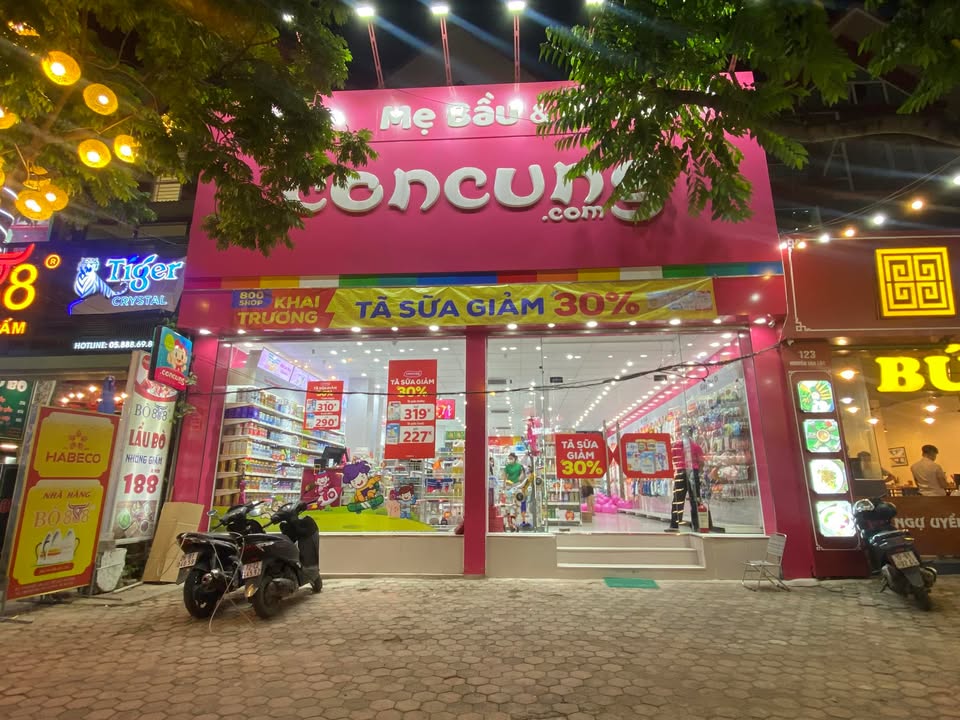 Căn hộ kinh doanh mặt phố Ngọc Lâm 240m² giá thỏa thuận - Căn góc 2 mặt tiền sầm uất!