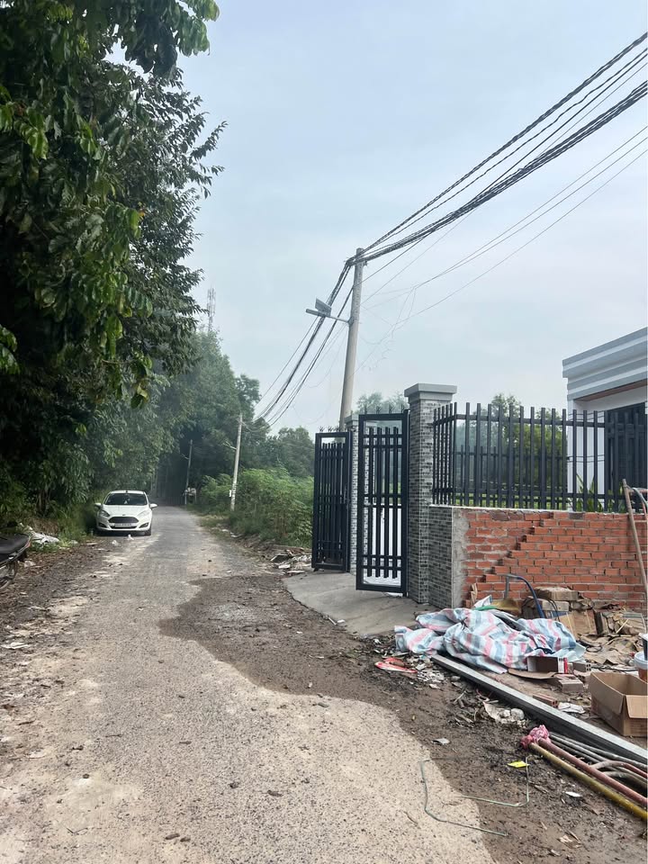 Nhà phố Trảng Lớn, Hắc Dịch 125m² giá thỏa thuận - Nhà mới, sổ hồng riêng!