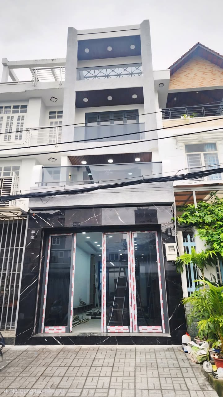 Nhà mặt tiền đường Lâm Văn Bền, quận 7 – Diện tích 72m², giá 18.8 tỷ - Đầu tư sinh lời!