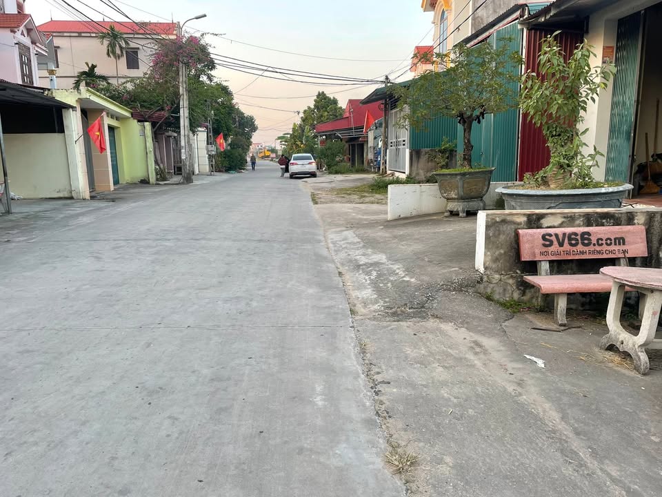 Đất nền Hương Mai, Việt Yên 100m² giá chỉ 1.7 tỷ - Đường ô tô rộng rãi!