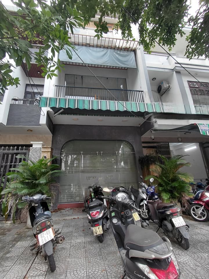 Cho thuê nhà 3 tầng Hòa Cường, Đà Nẵng 100m² - Phù hợp kinh doanh ngay!