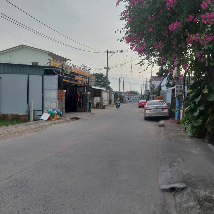 Đất nền Mỹ Hạnh Nam 840m² giá 1.85 tỷ - Sổ đỏ chính chủ, mặt đường 7m