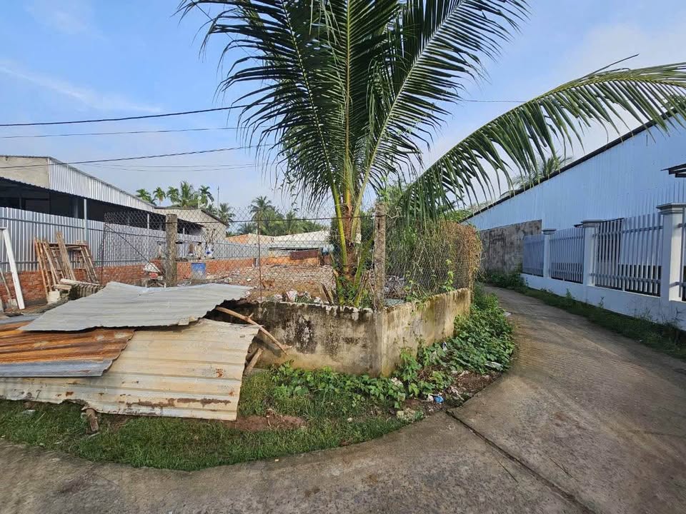 Đất nền gốc 2 mặt tiền Ba Láng, Cái Răng 350m² giá 2.29 tỷ - Pháp lý rõ ràng, xây dựng ngay!