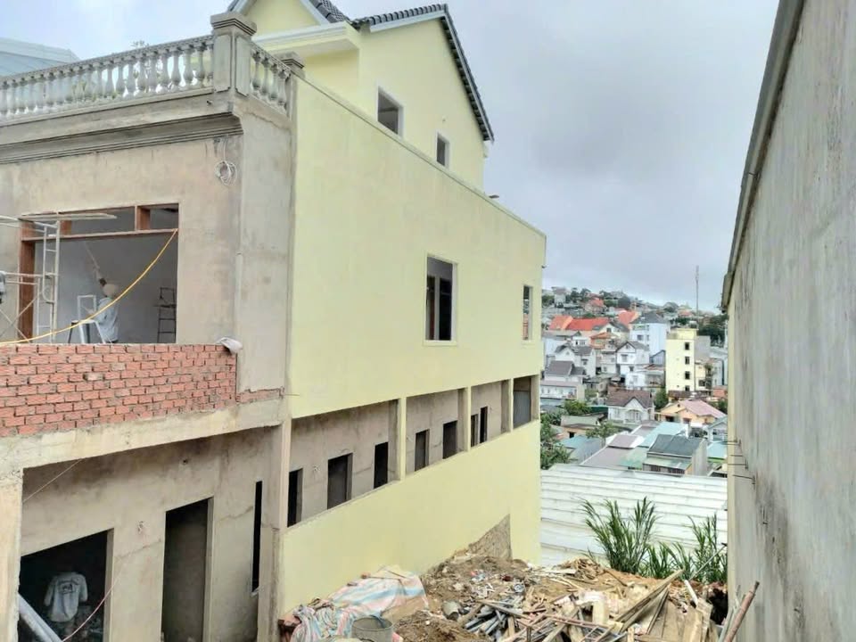 Đất nền hẻm xe máy đường Pasteur, phường Xuân Hương, Đà Lạt 132m² - Sổ đỏ, giá 3.5 tỷ!