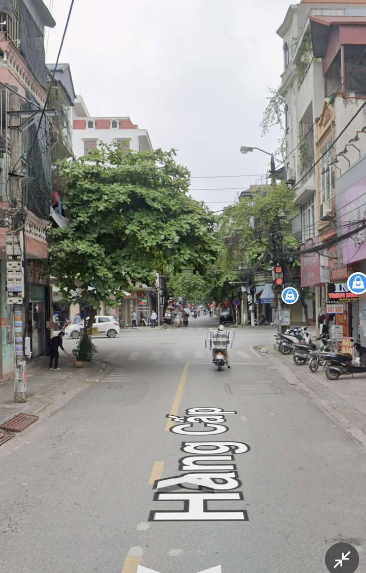 Bán gấp đất tặng nhà mặt đường Hàng Cấp, Nam Định 75m² - Kinh doanh thuận lợi!