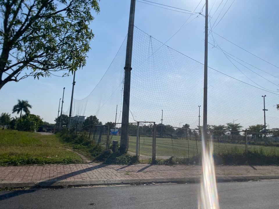 Đất lô góc 90m² tại Viglacera Đông Yên chỉ 4.x tỷ - Hướng Đông Nam phong thủy!