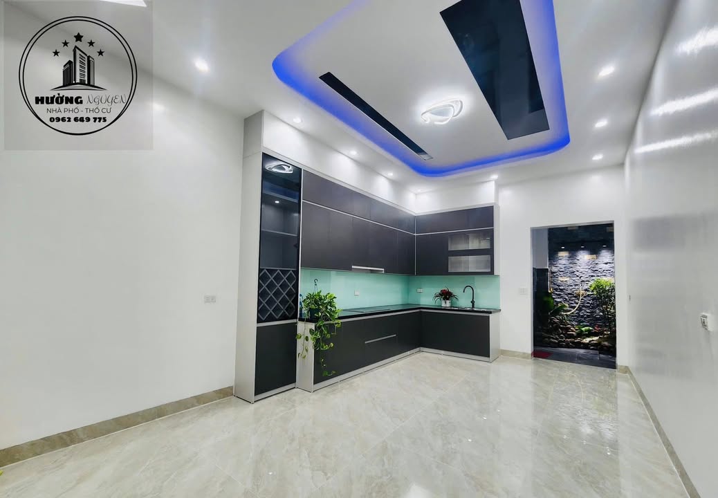 Nhà 3 tầng mới tại phường Đông Hương, Thanh Hóa - Giá chỉ 5,x tỷ - Đừng bỏ lỡ!