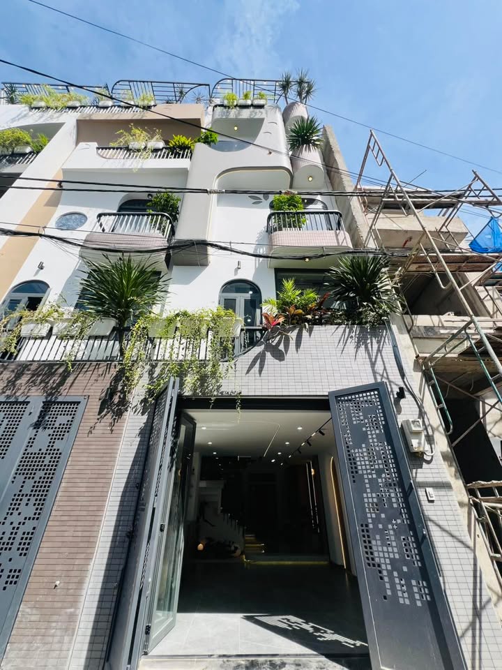 Nhà phố An Phú Đông, Quận 12, 48m² giá 7.45 tỷ - Thiết kế full option sang trọng!