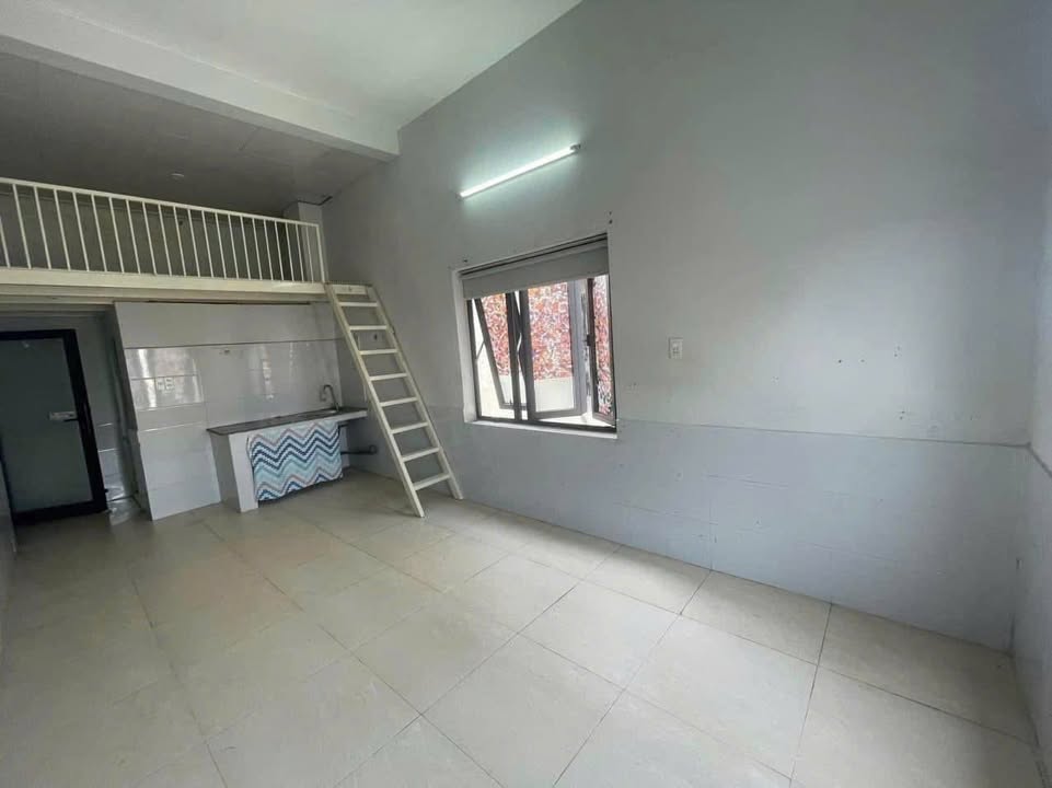 Phòng trọ Nại Hiên Đông, Sơn Trà - Gác xép thoáng, giá thỏa thuận!