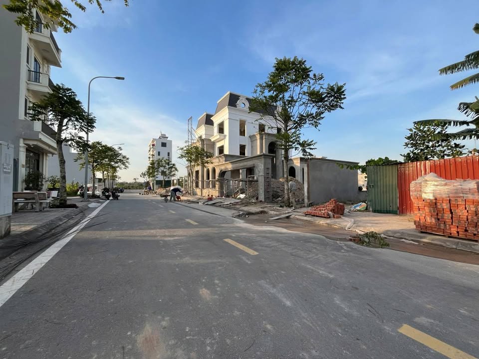 Đất nền KĐT Vũ Phúc Thái Bình 90m² giá 4 tỷ - Mặt tiền thoáng đãng, hàng xóm biệt thự sang trọng!