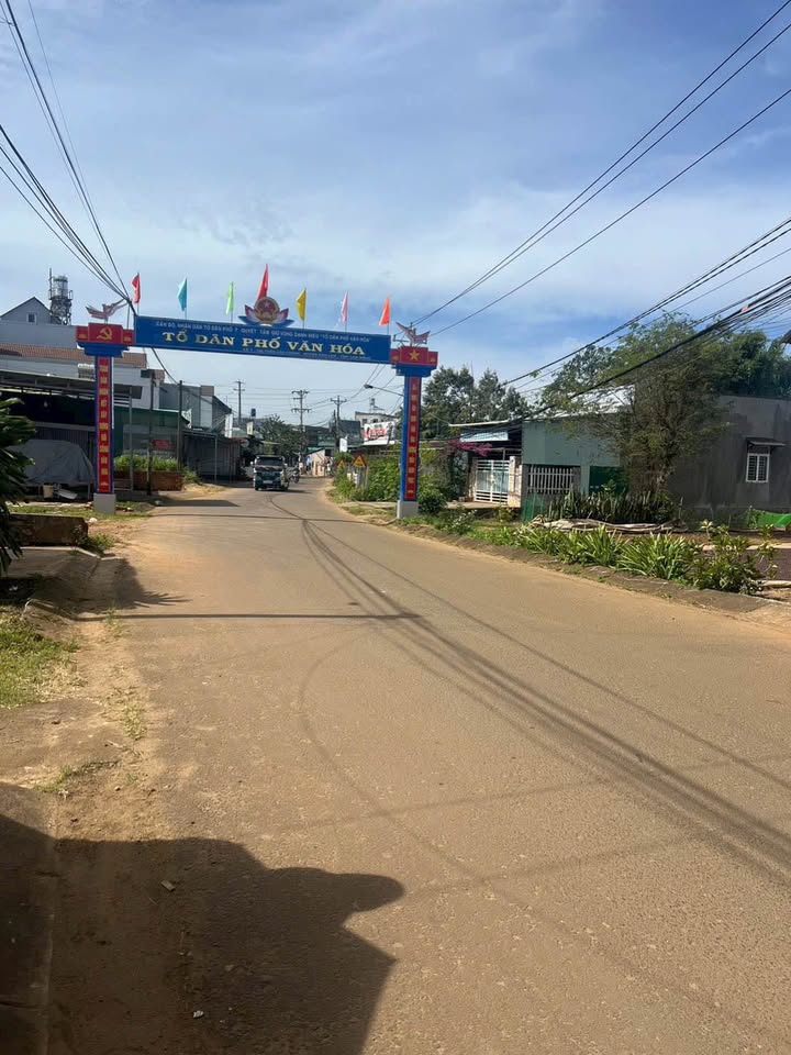 Nhà phố Bảo Lâm 110m² giá 2.5 tỷ - Mặt tiền đường Trương Định, vị trí đắc địa!