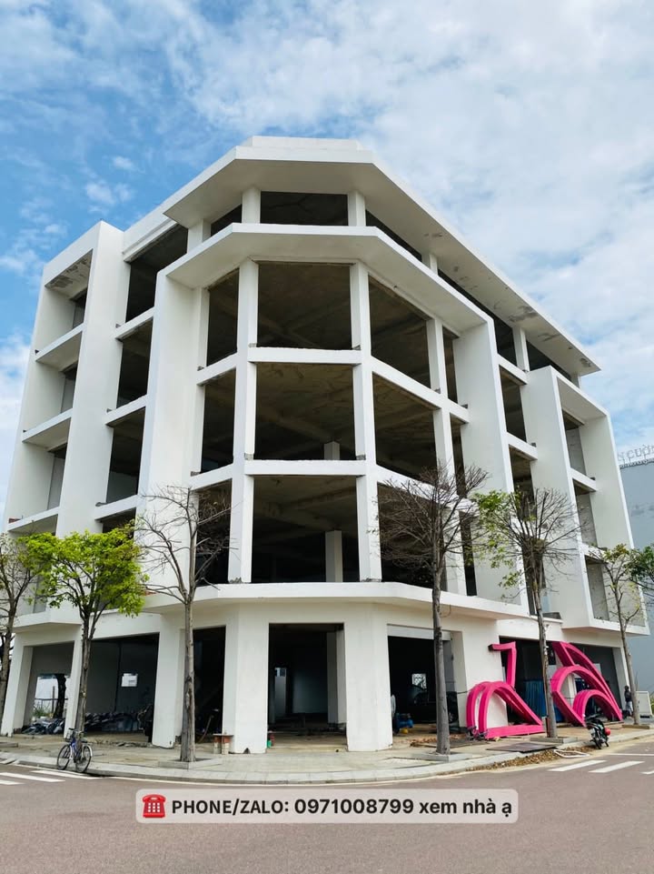 Tòa nhà 5 tầng tại khu đô thị Đại Phú Gia, Quy Nhơn - Đầu tư sinh lời ngay hôm nay!