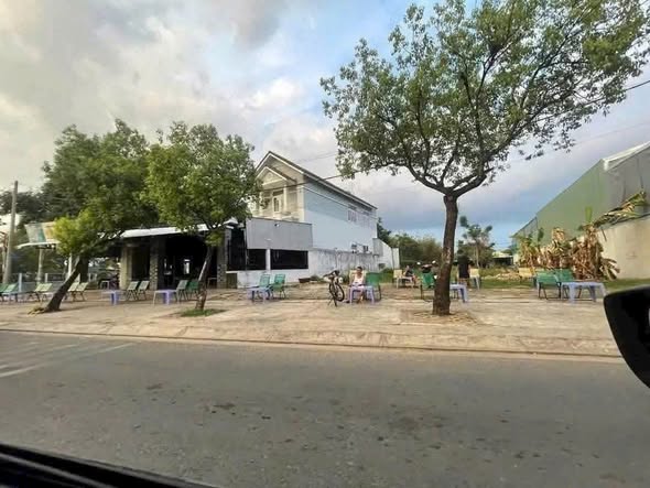 Đất mặt tiền đường Song Hành, Tân Hiệp 275m² giá 13.8 tỷ - Cơ hội đầu tư tuyệt vời!