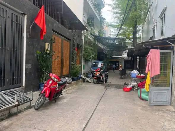 Bán đất hẻm 42 đường Số 9, Bình Hưng Hòa 78m² giá 5.3 tỷ - Vị trí đẹp, tiện ích đầy đủ!