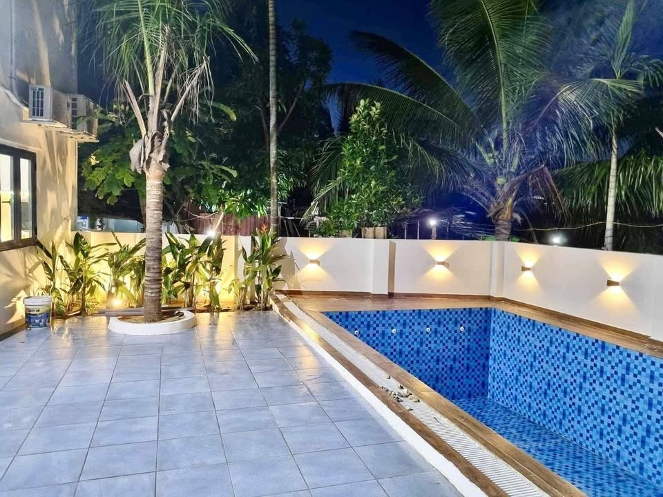 Townhouse 223m² Hội An giá 8.45 tỷ - Hồ bơi sang trọng, vị trí đắc địa!