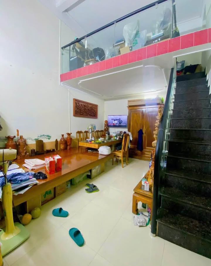 Nhà cho thuê tại Tôn Đức Thắng, Hải Phòng 45m² giá 4.5 triệu - Sân cổng riêng rộng rãi!