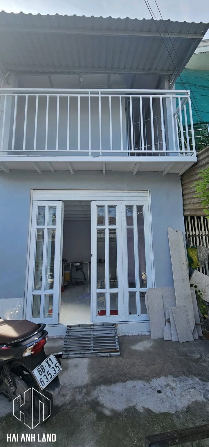 Nhà mặt tiền cho thuê đường Nam Cao, Vĩnh Quang, Rạch Giá 24m² giá 3.5 triệu - Tiện ích xung quanh sống động!