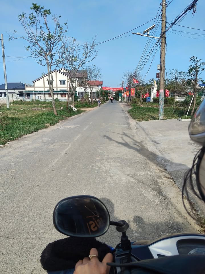 Đất nền Cẩm Nhượng 5m giá 1 tỷ - Đầu tư sinh lời ngay hôm nay!