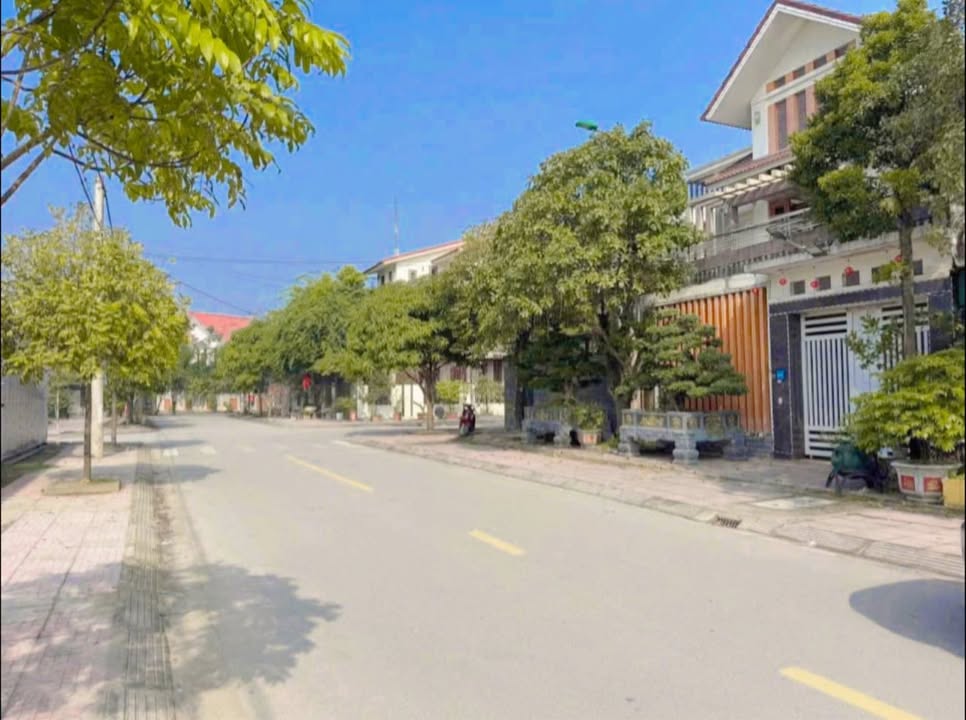 FrontHouse đường Lê Văn Huân, Thành Sen 163m² giá 5 tỷ - Mặt tiền kinh doanh sầm uất!