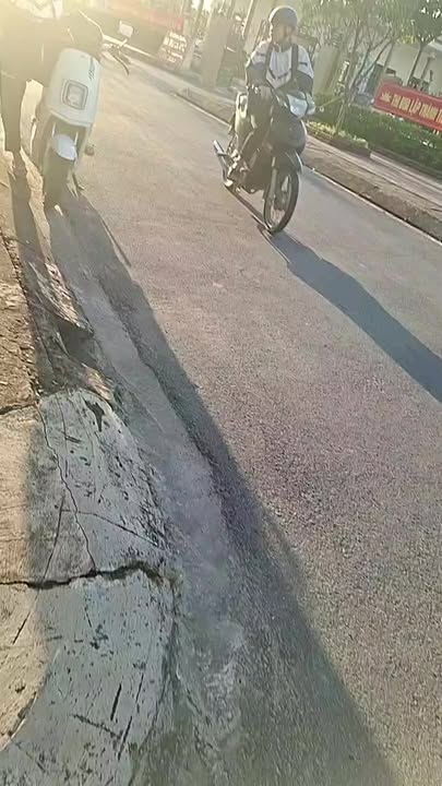 Đất nền Thạch Khê 200m² giá 3 tỷ - Sổ đỏ chính chủ gần UBND