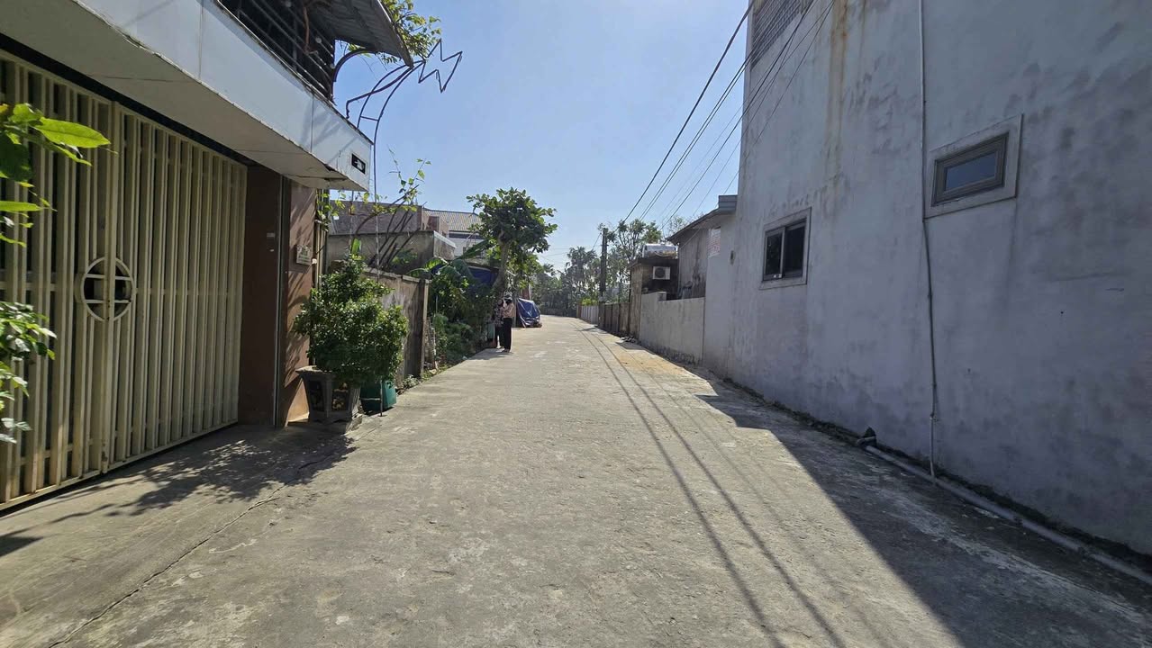 Đất Thạch Quý, Hà Tĩnh 150m² giá 2 tỷ - Khu dân cư sầm uất!
