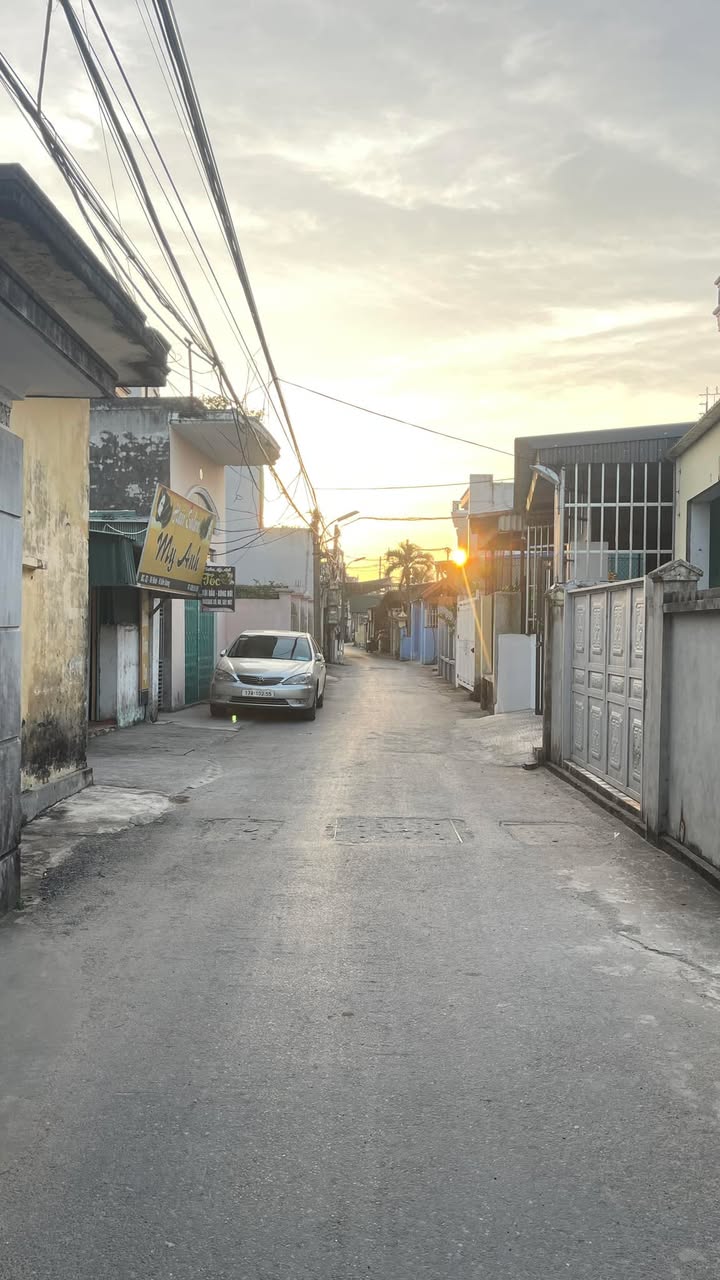 Nhà cấp 4 Vũ Ninh 65m² giá 1 tỷ - Gần trục quốc lộ 39B