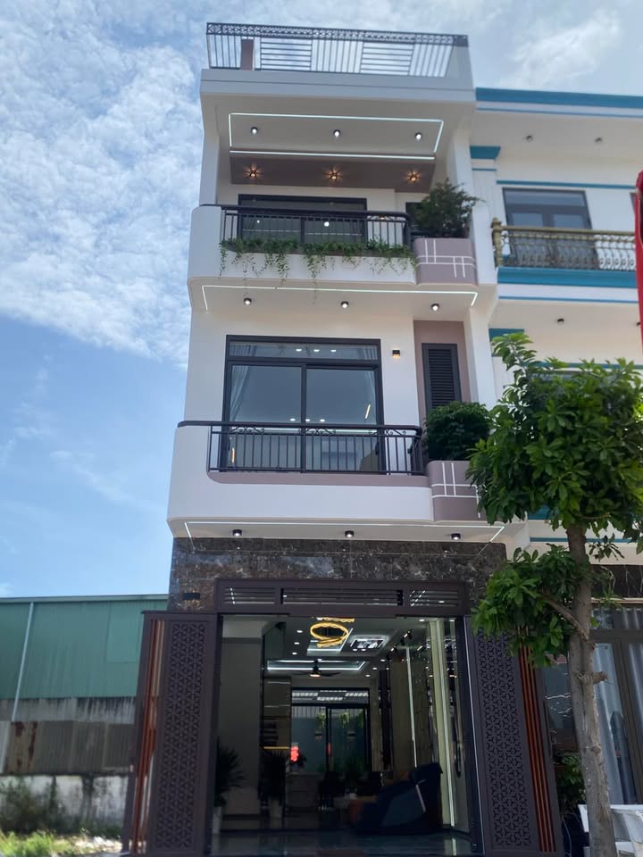 Nhà 1 Trệt 2 Lầu tại Phường An Phú, Tân Uyên - 67.5m² giá 4.95 tỷ - Dọn vào ở ngay!