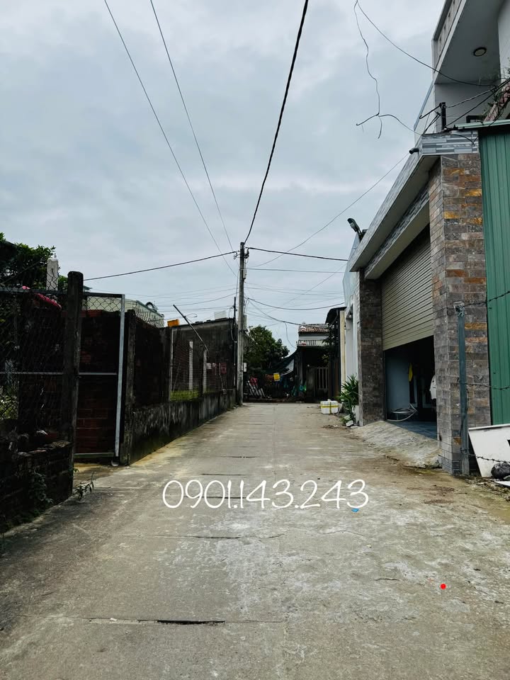 Đất nền Trần Cao Vân Tam Kỳ 95m² giá 1.3 tỷ - Hướng Đông thoáng đãng!